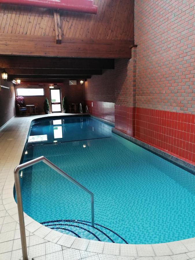 The Royal Lion Hotel 라임레지스 외부 사진