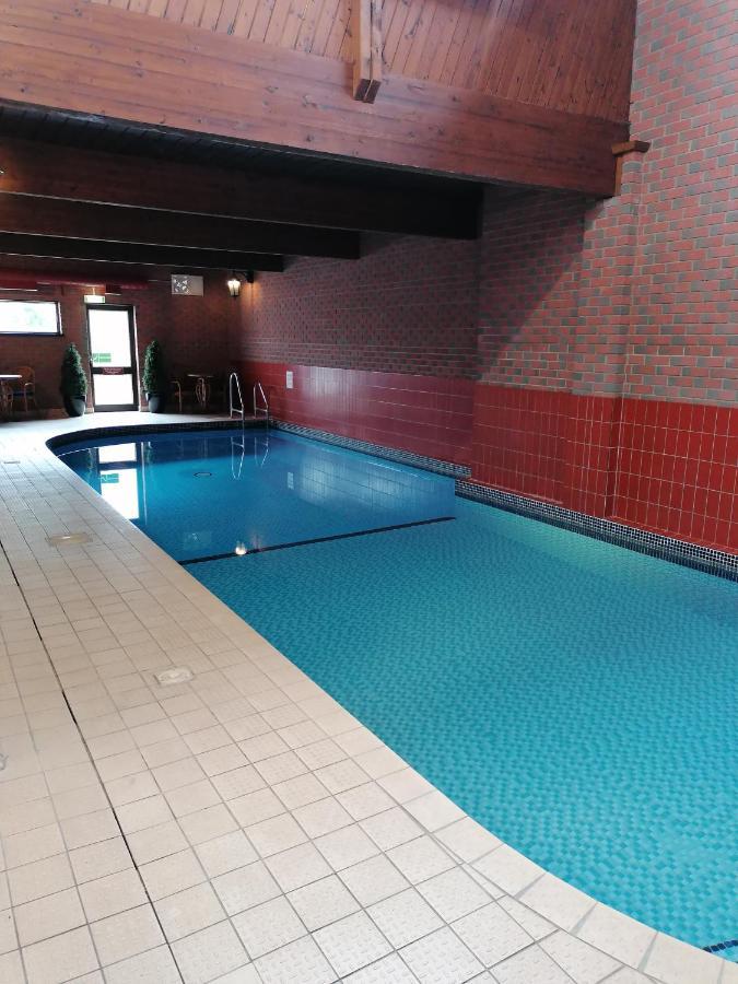 The Royal Lion Hotel 라임레지스 외부 사진